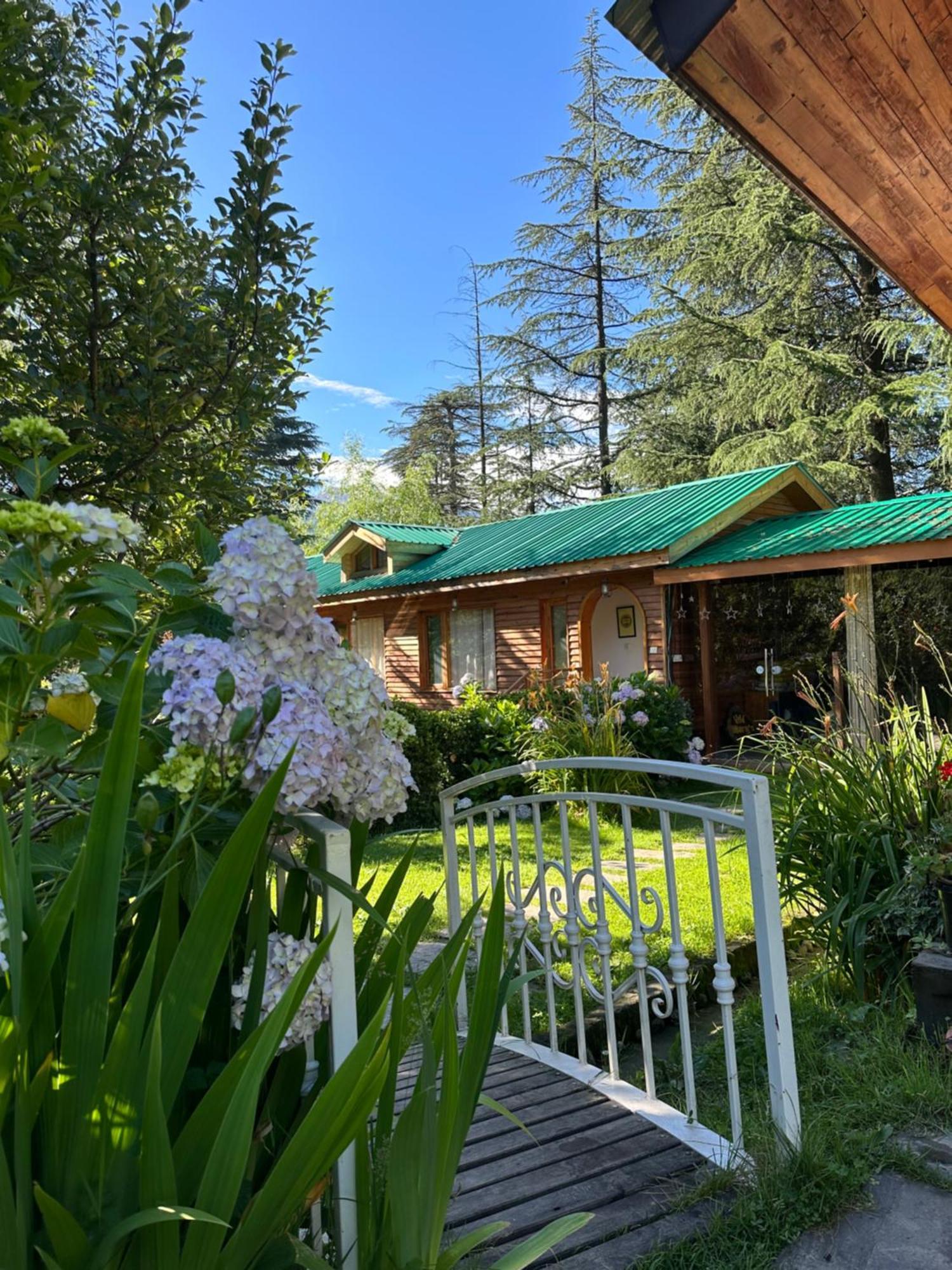Mary'S Cottages Manāli Exterior foto